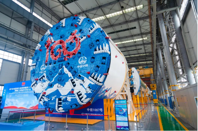 ag尊龙凯时工业两个文化示范基地被命名为中国ag尊龙凯时首批“开路先锋”文化教育基地