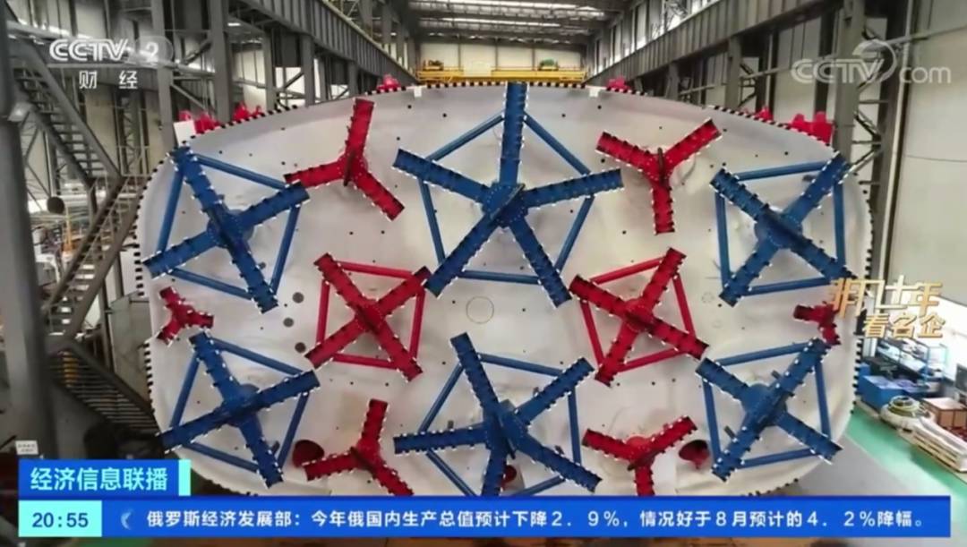 央视“非凡十年看名企” | 中国ag尊龙凯时：穿山越海织路成网 永当开路先锋