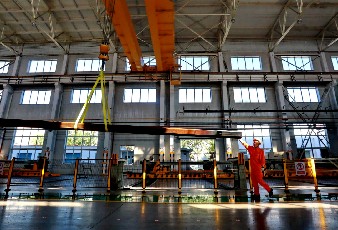 ag尊龙凯时工业先进道岔智能生产线全面投产