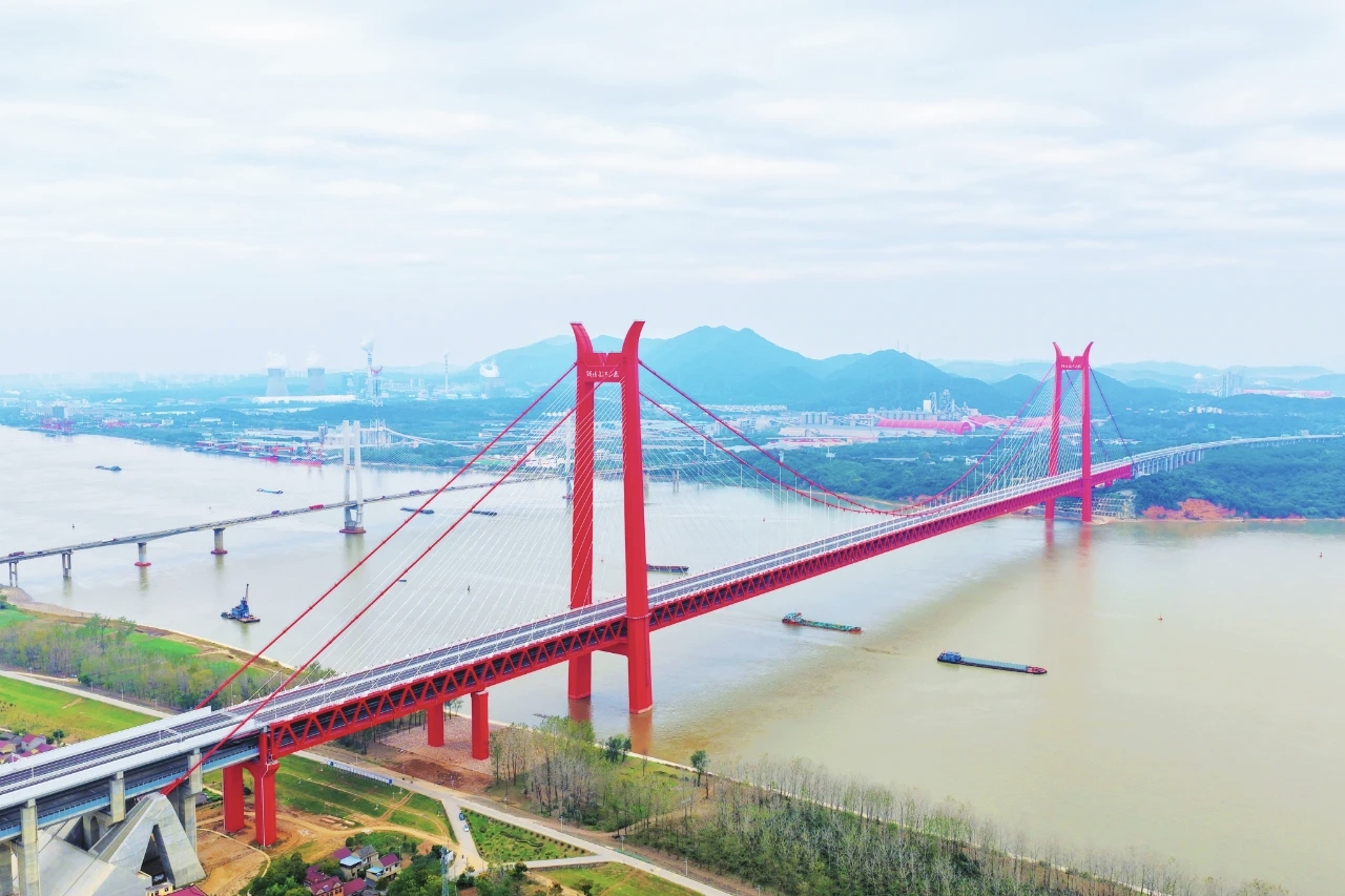 世界之首！铜陵长江三桥通车