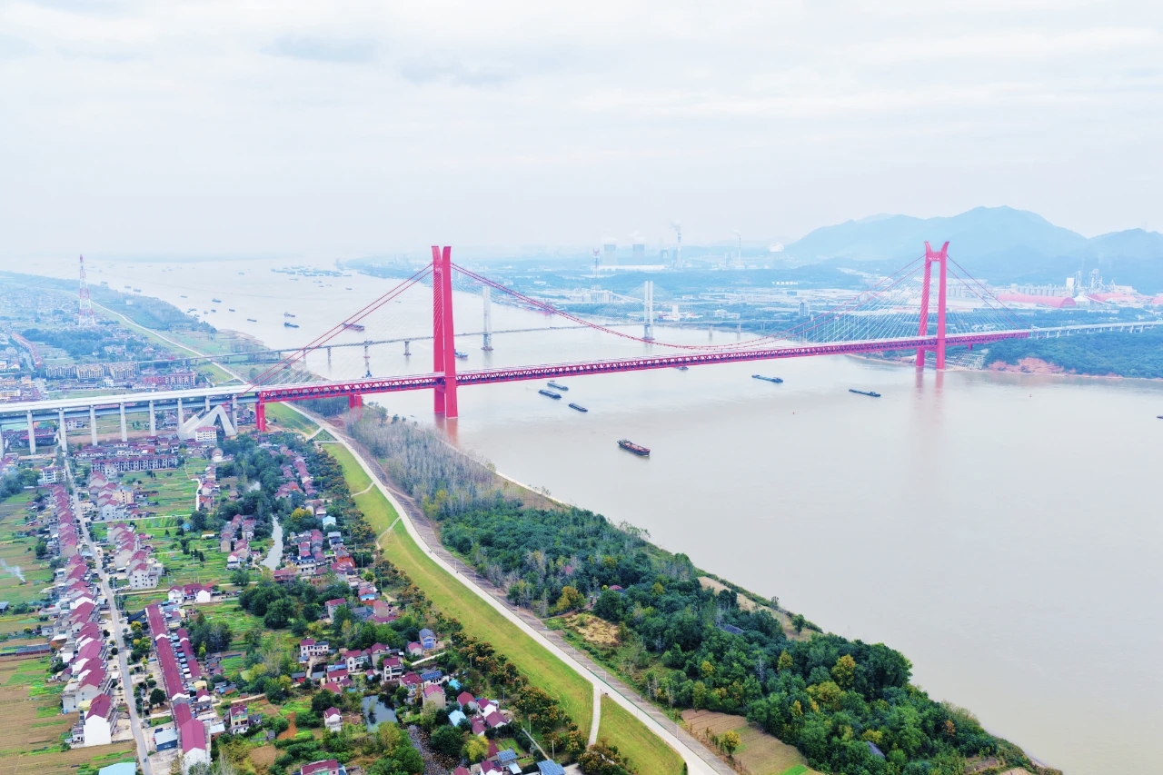 世界之首！铜陵长江三桥通车