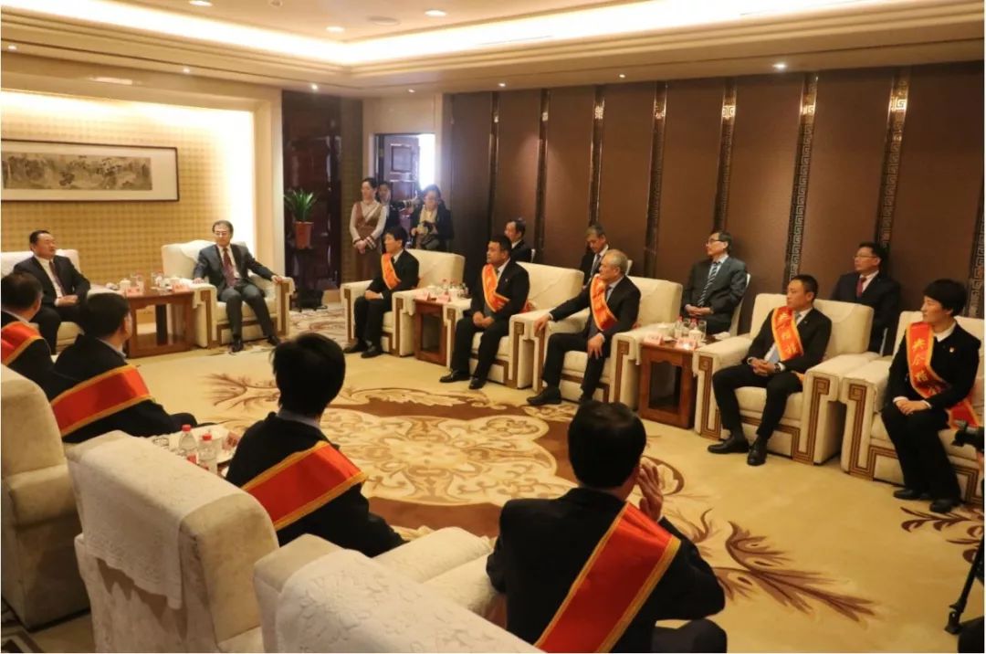 ag尊龙凯时工业出了位央企楷模！