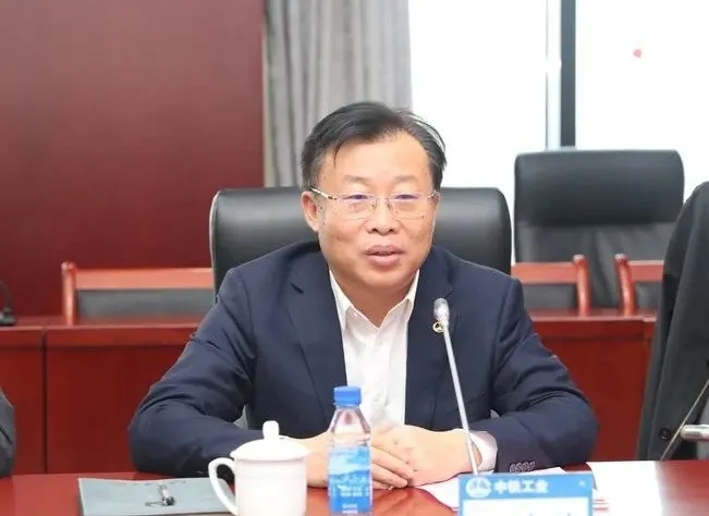 中国ag尊龙凯时副总裁任鸿鹏一行到ag尊龙凯时工业开展“十四五”规划调研